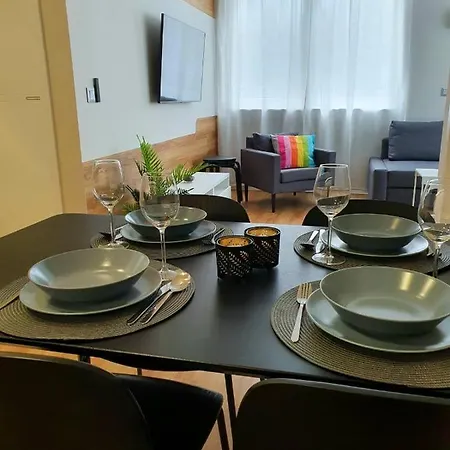 Dinda Apartman 1 Apartament